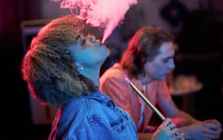 combinar cannabis con hongos psicodélicos